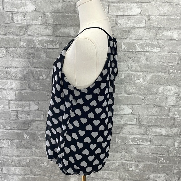 Express Black Heart Tank Top - Picture 3 of 7